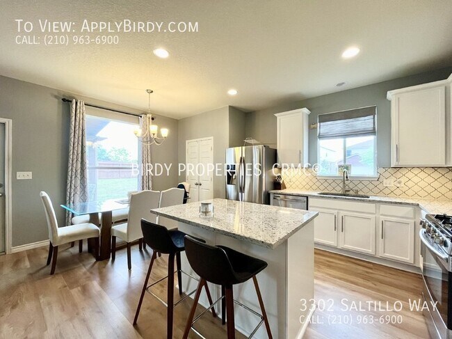 Building Photo - Charming 3 Bed, 2.5 Bath Rental in San Ant...