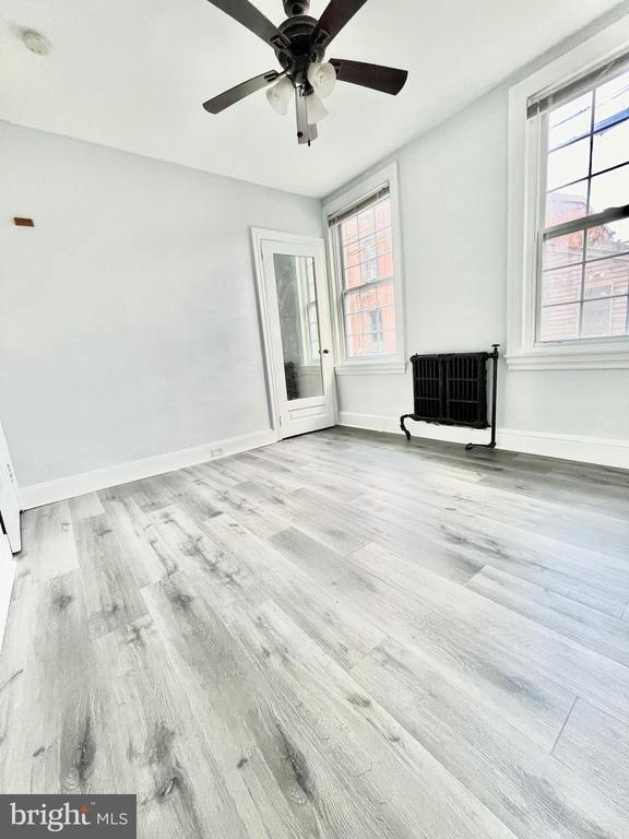 Foto del edificio - 115 S Walnut St