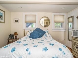 Building Photo - 19 Norris St, Hyannis, MA 02601