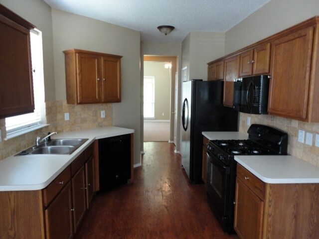 Foto del edificio - 4870 Lodgepole Ln