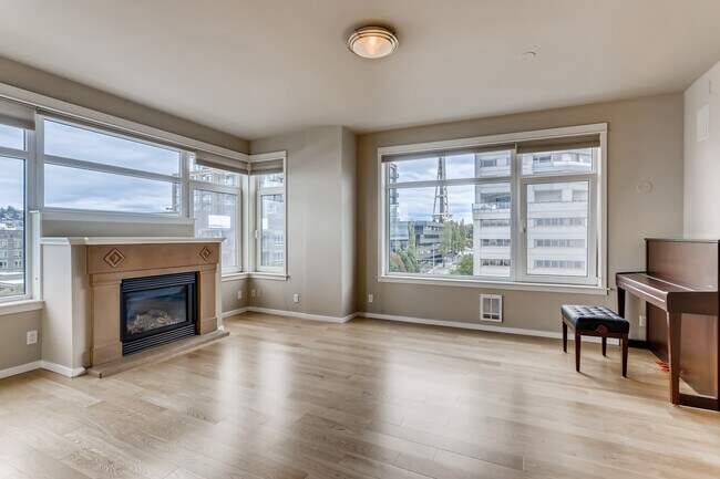Building Photo - 2801 1st Ave