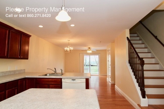 Foto del edificio - 45 Harbor View St