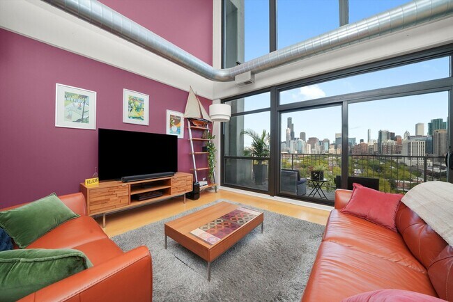 Foto del edificio - 1530 S State St