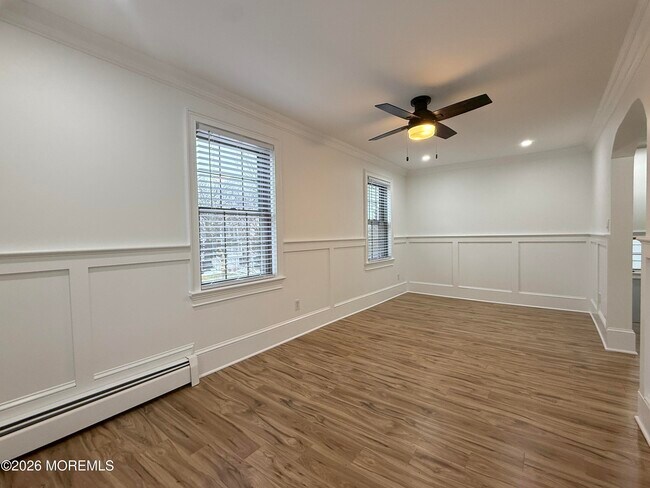 Foto del edificio - 304 Lareine Ave