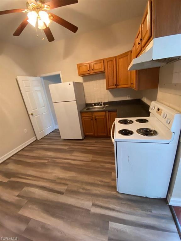 2115 Crawford St, Fort Myers, FL 33901 Townhouse for Rent in Fort