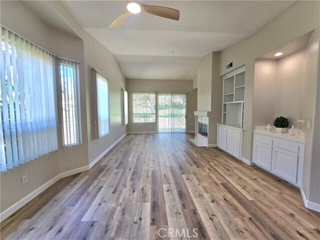 Foto del edificio - 1475 Upland Hills Dr S