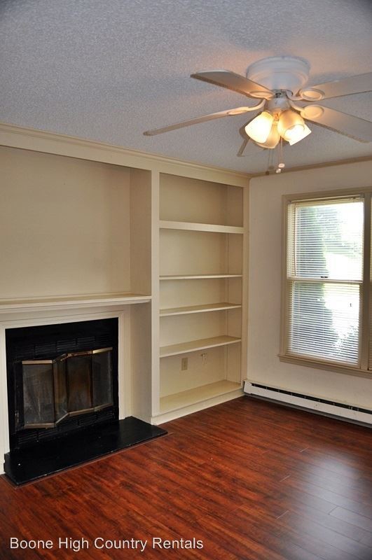 Building Photo - 2 br, 1.5 bath House - 148 Creekside Lane
