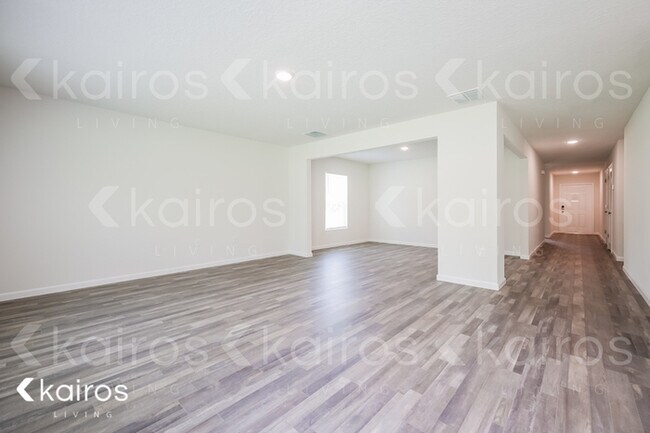 Foto del edificio - 2331 W Ingrid Ln.