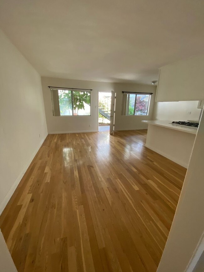 Foto del interior - Newly renovated upper unit in quiet neighb...