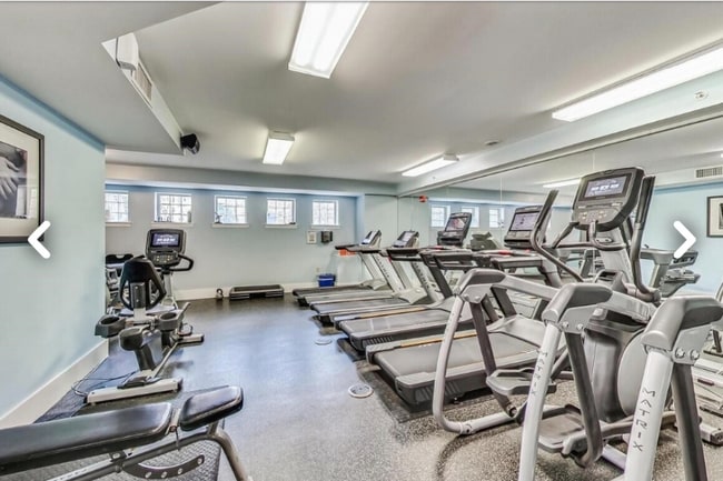 Building Photo - 555 Massachusetts Ave NW