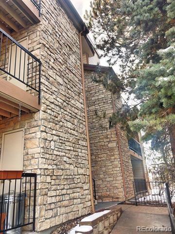 Building Photo - 2575 S Syracuse Way