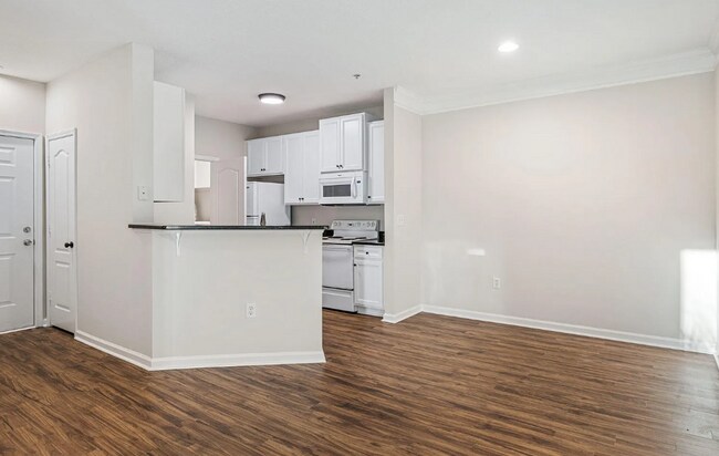 Foto del edificio - Beautiful Mt. Pleasant Condo For Rent!