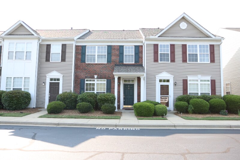 138 Xander Dr, Greer, SC 29650 Townhome Rentals in Greer SC