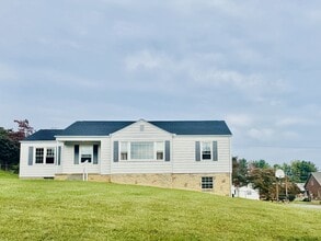 Building Photo - 3976 US-19E