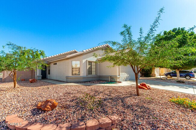 Foto del edificio - 21831 N 32nd Ave