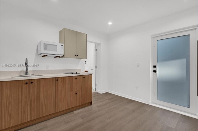 Foto del edificio - 4701 SW 104th Ct