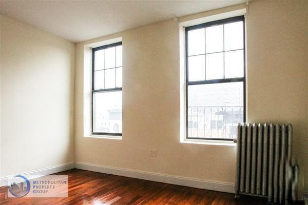 Primary Photo - 213 6th Ave