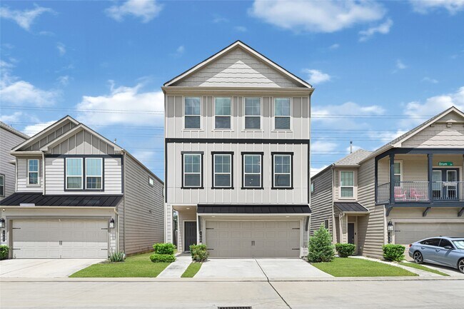 Foto del edificio - 1909 Monaco Memorial Ln