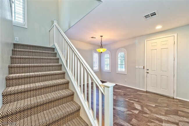 Building Photo - 9860 Iris Valley St