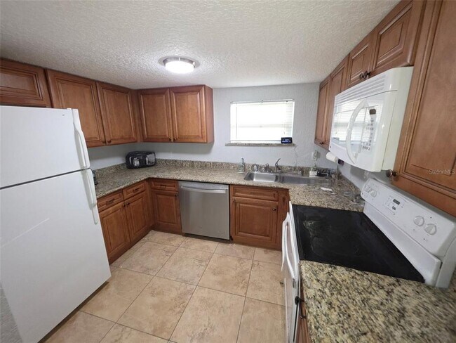 Foto del edificio - 4425 Fairview Ave