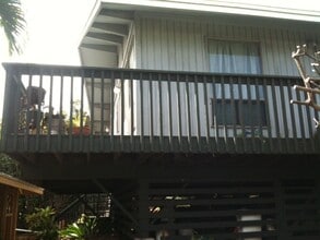 Building Photo - 120 Alala Rd