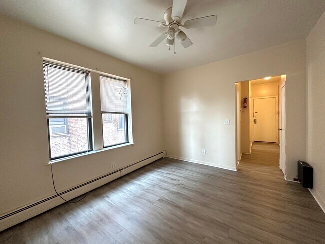 Building Photo - 2700 John F. Kennedy Blvd