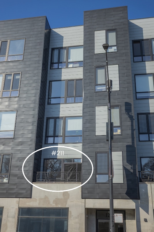 Building Photo - 4806 N Magnolia Ave