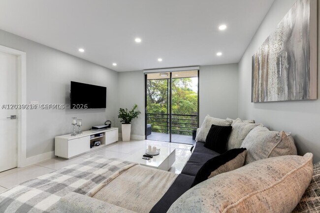 Foto del edificio - 3351 NW 85th Ave