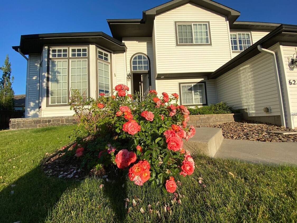 Foto principal - Coming Soon – Spacious 4 Bed, 3.5 Bath Hom...