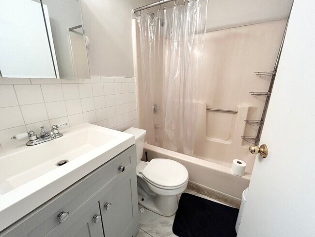 Foto del edificio - 74 Hammond St