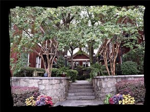 Building Photo - 1015 Piedmont Ave NE