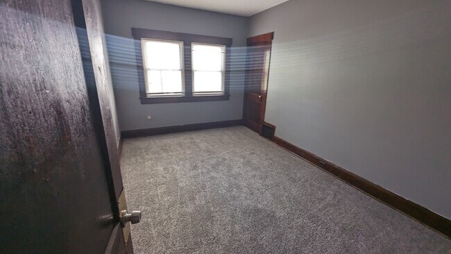 Foto del edificio - 757 Erie St S