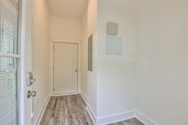 Foto del edificio - 429 St Francis St