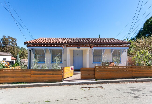 Foto del edificio - 1849 W Silver Lake Dr