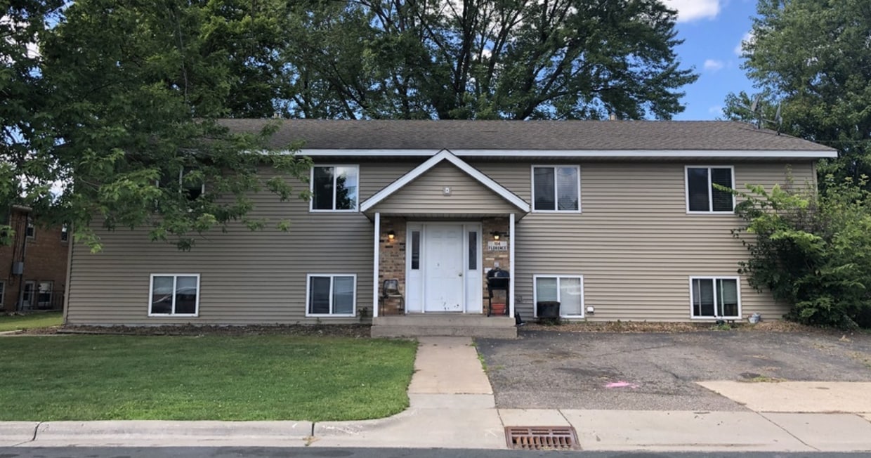 104 Florence St Unit 1, Hastings, MN 55033 Apartments in Hastings, MN