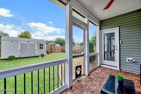 Foto del edificio - Room in House on Boomer St