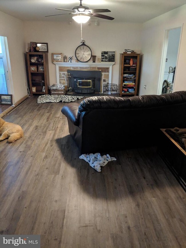 Foto del edificio - 12818 Beechtree Ln
