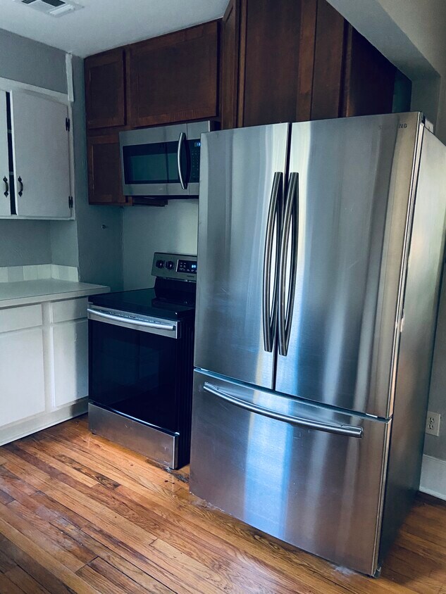 Foto principal - 517 NW 26th St