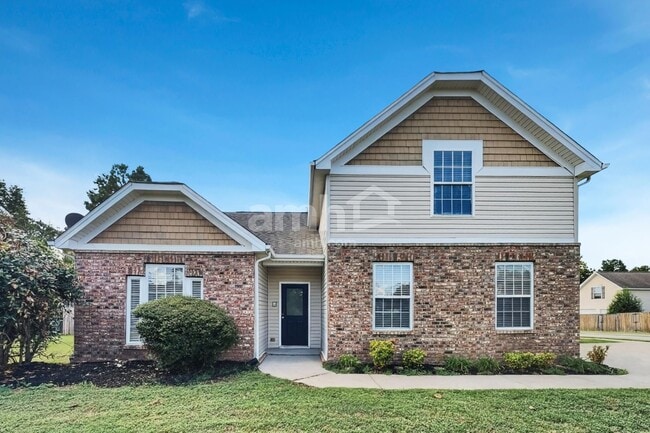 Building Photo - 1001 Mallory Ln