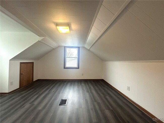 Building Photo - 810 Cosby Rd