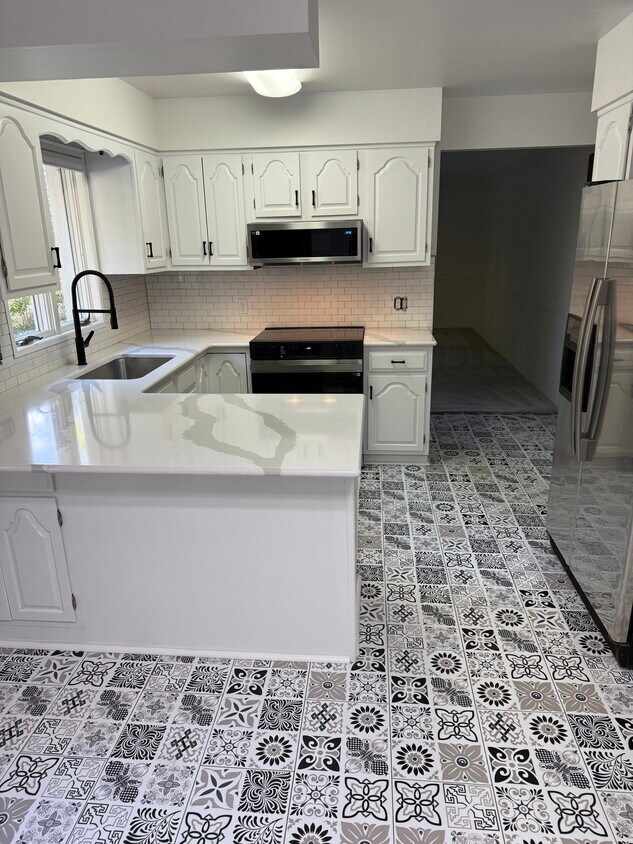 4352 Clement Dr, Saginaw, MI 48603 House Rental in Saginaw, MI