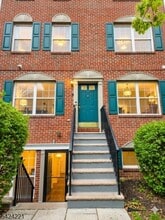 Building Photo - 151 W Market St