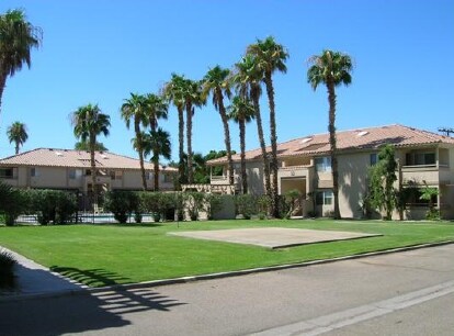 Foto del edificio - Las Flores Villas