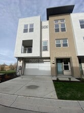 Building Photo - 1490 W Kason Ct