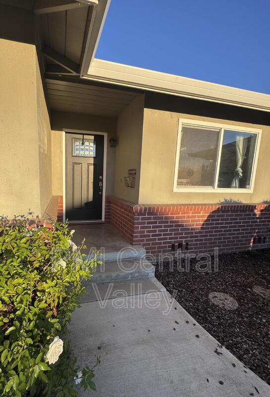 Foto del edificio - 1314 Carolyn Ave