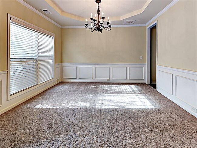 Building Photo - 1091 Forest Creek Dr