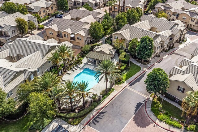 Foto del edificio - 7353 Ellena W