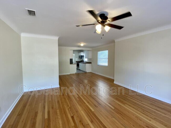 Foto del edificio - 4948 5th Ave S