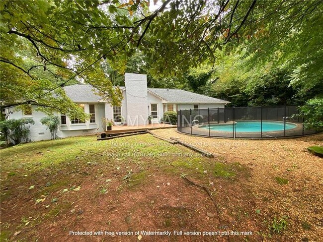 Building Photo - 1275 Land O Lakes Dr