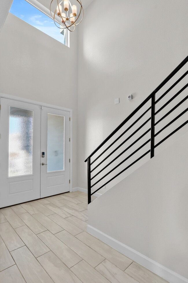 Building Photo - 13070 Cleethorpes St